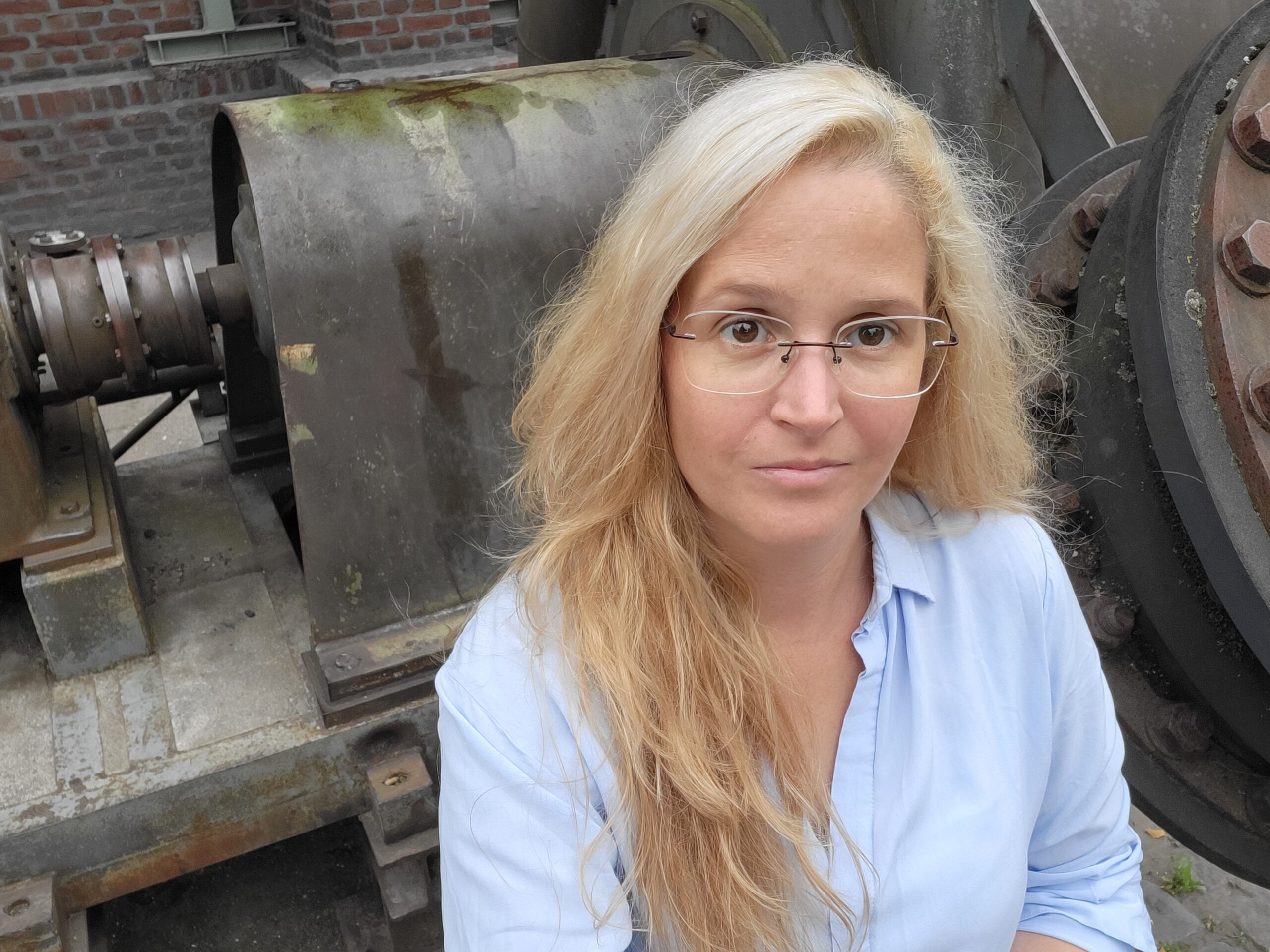 Melde dich bei mir und wir prüfen, was für ein Coaching zu dir passt.